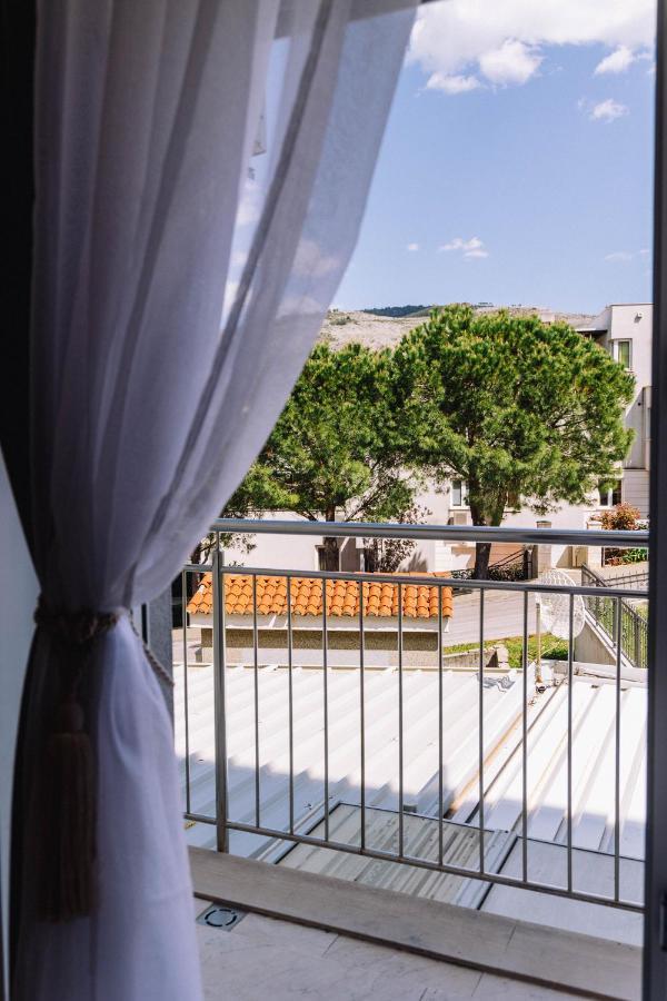 Brand New & Comfort Apartment L & L ,Free Parking + Close To Beach 杜布罗夫尼克 外观 照片
