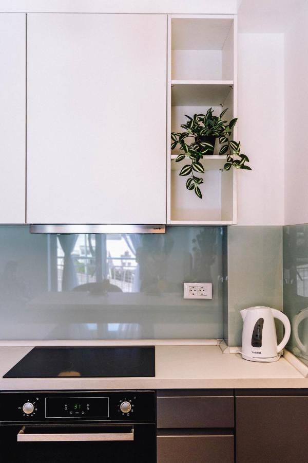 Brand New & Comfort Apartment L & L ,Free Parking + Close To Beach 杜布罗夫尼克 外观 照片